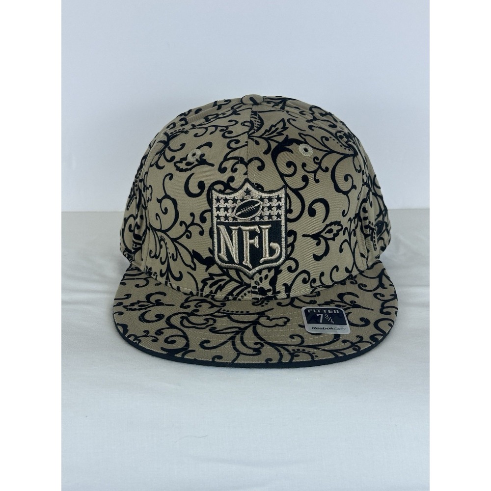 Vintage 90's NFL Logo Suede Satin Lined Fitted Hat 7 3/4 Reebok Deadstock NWT